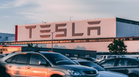 Tesla, het merk dat de auto-industrie veranderde