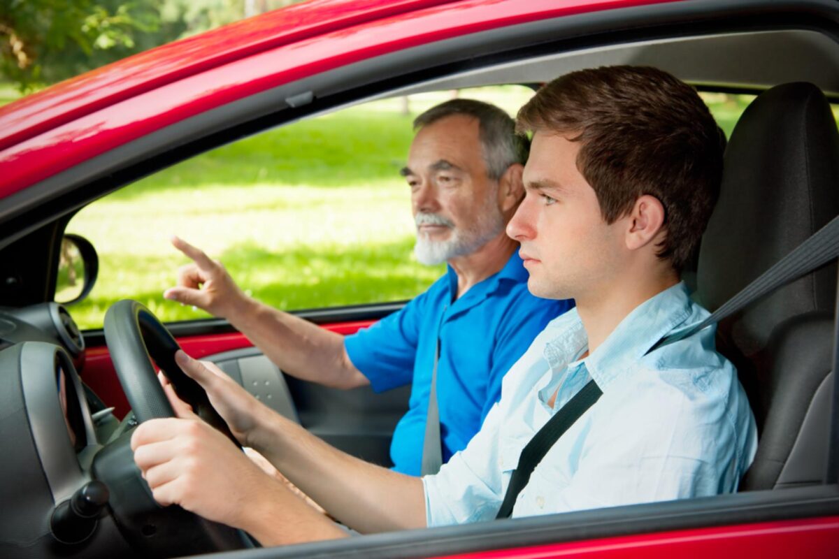 Snel je rijbewijs nodig? Nationale Rijschool Dordrecht!